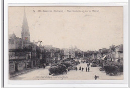 BERGERAC : Place Gambetta Un Jour De Marché - Tres Bon Etat - Bergerac