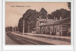 ESTISSAC - La Gare - Très Bon état - Sonstige & Ohne Zuordnung