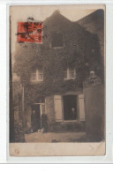 DINAN (?) - CARTE PHOTO - Maison De Famille - état - Dinan