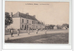 EN BERRY - BAUGY - Le Champ De Foire - Très Bon état - Autres & Non Classés