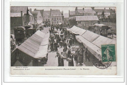 AVESNES-le-COMTE : Le Marché - Tres Bon état - Avesnes Le Comte