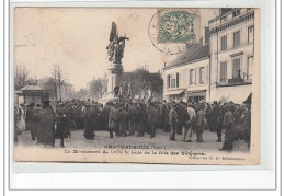 CHATEAUROUX - Le Monument De 1870 Le Jour De La Fête Des Vétérans - Très Bon état - Chateauroux