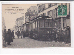 VINCENNES : Tramway Funéraire Qui Fait Le Service Entre L'église Et Le Nouveau Cimetière - Très Bon état - Vincennes