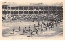 BAYONNE - Courses De Taureaux - Entrée De La Cuadeilla - Très Bon état - Bayonne