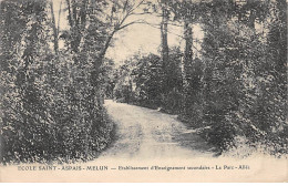 Ecole SAINT ASPAIS - MELUN - Etablissement D'Enseignement Secondaire - Le Parc - Allée - Très Bon état - Melun