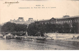 PARIS - L'Embarcadère Du Pont Des Arts Et Le Louvre - Très Bon état - Paris (01)