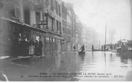 PARIS - La Grande Crue De La Seine - Janvier 1910 - Inondation Du Quai Des Grands Augustins - état - Paris (06)