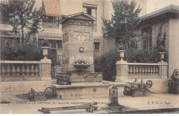PARIS - La Fontaine Du Marché Saint Germain - Très Bon état - Arrondissement: 06