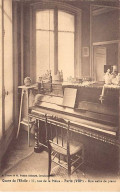 PARIS - Cours De L'Etoile - Une Salle De Piano - Rue De La Néva - Très Bon état - Arrondissement: 08