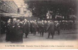 La Fête Dieu 1926 à NANTES - Mgr L'Evêque De Nantes Quitte Le Collège Saint Stanislas - Très Bon état - Nantes