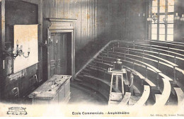 PARIS - Ecole Commerciale - Amphithéâtre - Très Bon état - Distretto: 09