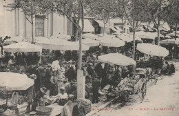 Nice 06 (10362) Le Marché - Mercati, Feste