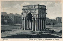 GENOVA - PIAZZA DELLA VITTORIA E MONUMENTO AI CADUTI - F.P. - Genova (Genoa)