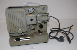 E1 Ancien Projecteur EUMIG P8 - Vintage - Métal - Projectors