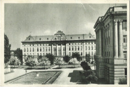 ROMANIA TIMISOARA - MEDICAL-PHARMACEUTICAL INSTITUTE, BUILDING, ARCHITECTURE, PARK - Rumänien