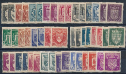 AC-296: FRANCE:   Lot Avec  N°526/537*(2 Séries)-553/564*(2 Séries) - Unused Stamps