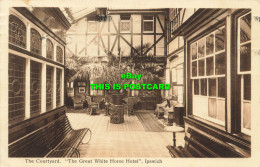 R600161 Ipswich. The Great White Horse Hotel. The Courtyard. 1919 - Wereld