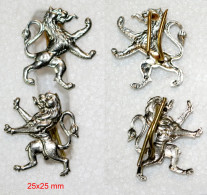 Militaria-BE-terre-insigne_accessoires_lion Héraldique 25x25mm_argent_D_21-03_2ex - Hueste