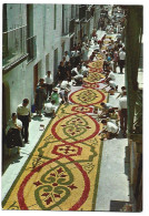 " CORPUS CHRSTI ",CONSTRUYENDO ALFOMBRA D FLORES / CARPET OF FLOWERS CORPUS CHRISTI.- SITGES - BARCELONA.- ( CATALUNYA ) - Barcelona