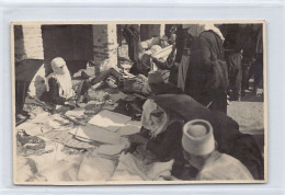 Albania - TIRANA - Clothes Seller On The Thursday Market - REAL PHOTO (circa 1932) - Publ. Agence Trampus  - Albanië