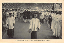 Viet-Nam - HOANG-NGUYEN - Petit Séminaire Au Congrès Eucharistique D'Hanoi - Ed. Propagation De La Foi 8 - Vietnam