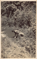 Congo Kinshasa - Femmes Au Point D'eau - CARTE PHOTO Voir Les Scans Pour L'état - Ed. Gabriel L. à Panda (sans Indicatio - Congo Belge