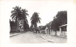 Congo Kinshasa - MATADI - Une Rue - CARTE PHOTO - Ed. Inconnu  - Belgian Congo