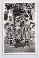 Cameroun - YOKO - Les Trois Grâces - Types De Femmes - Ed. Maison Jean Bernard 82 - Cameroun