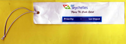 Étiquette Bagage-valise " Air Seychelles " Ile De LA DIGUE_D307 - Aufklebschilder Und Gepäckbeschriftung