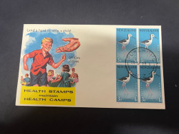 4-5-2024 (4 Z 9) New Zealand - Health Camp Stamp FDC - 1959 (bird Block Of 4) - FDC