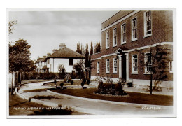 (99). Royaume Uni. GB. Great Britain. Hertfordshire. Watford (1) Public Library - Hertfordshire