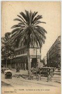 Alger - Le Palmier Et La Rue De La Liberte - Alger