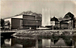 Luzern - Kunsthaus Mit Wagenbachbrunnen - Luzern