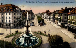 La Chaux De Fonds - Fontains Monumentale Et Av Leopold Robert - La Chaux-de-Fonds