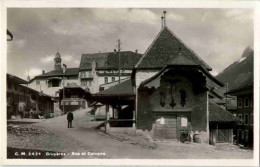 Gruyeres - Rue Et Calvaire - Gruyères