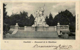 Neuchatel - Monument De La Republique - Neuchâtel