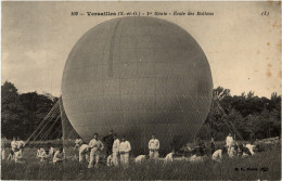 Versailles - Ecole Des Ballons - Globos