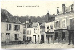 VERZY - Place De L'Hôtel De Ville - Verzy