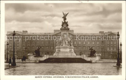 11750357 London Queen Victoria Memorial And Buckingham Palace - Otros & Sin Clasificación