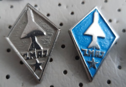 ZMAJ Airplane Plane Factory Yugoslavia Pins - Luftfahrt