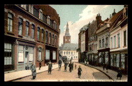 59 - ARMENTIERES - LA RUE DE LILLE ET L'HOTEL DE VILLE - MAGASIN MAISON BLEUE - CARTE COLORISEE - Armentieres