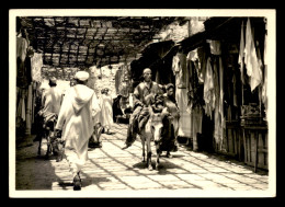 MAROC - DANS LES SOUKS -  SERIE LE MAROC ARTISTIQUE - PHOTOS EDITIONS G. GILLET, RABAT - Autres & Non Classés