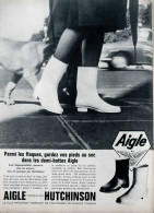 Publicité Papier  BOTTES AIGLE HUTCHINSON Novembre 1964 FAC 1020 - Publicidad