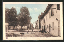 CPA Montgeard, Place Des Tilleuls  - Autres & Non Classés