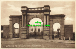 R601342 Entrance To Memorial Park. Fleetwood - Wereld