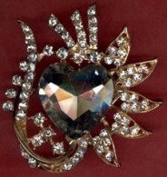 ** BROCHE  COEUR ** - Brooches