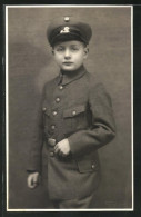 Foto-AK Kleiner Soldat In Unform  - Weltkrieg 1914-18