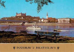 73943026 Bratislava_Pressburg_Pozsony_SK Uferpartie An Der Donau Blick Zur Burg - Slovakia