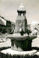 73755444 Pecs Fuenfkirchen HU Szechenyi Platz Mit Dem Zsolnay Brunnen  - Hungary