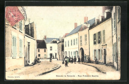 CPA Beaune-la-Rolande, Rue Frédéric Bazille, Vue De La Rue  - Beaune-la-Rolande